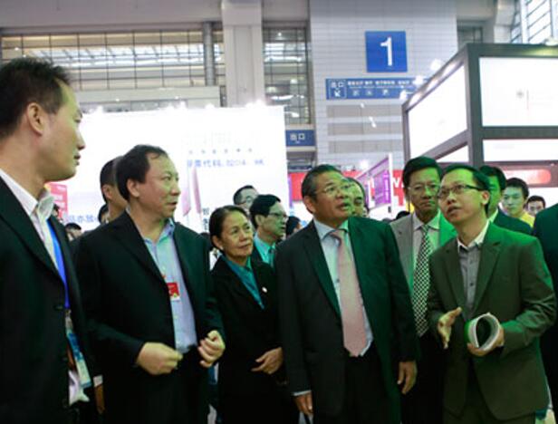 柬埔寨副首相 嚴(yán)才利蒞臨現(xiàn)場(chǎng)參展